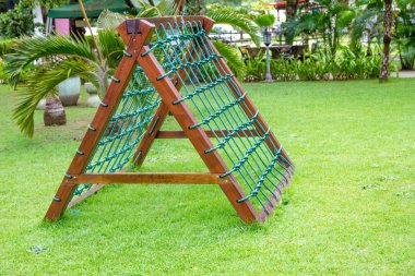 rope course