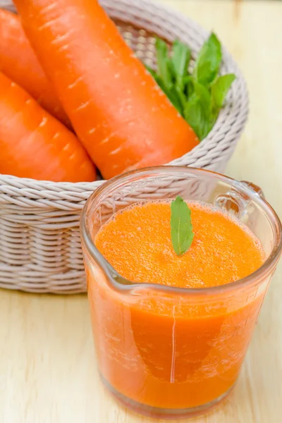 Carrot juice smoothie — Stock Photo, Image