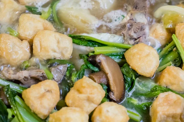 Vegetable with tofu soup — Stock Photo, Image