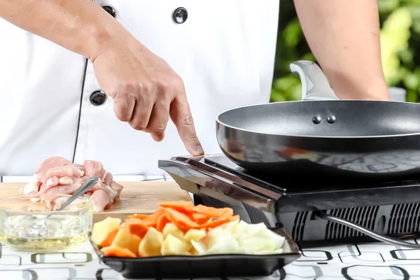 Chef-kok trun kachel — Stockfoto