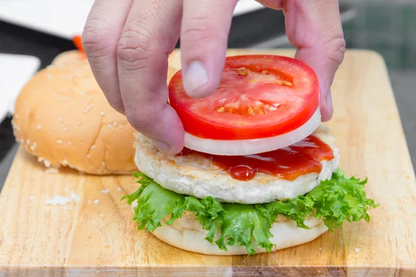 Hambúrguer de queijo americano — Fotografia de Stock