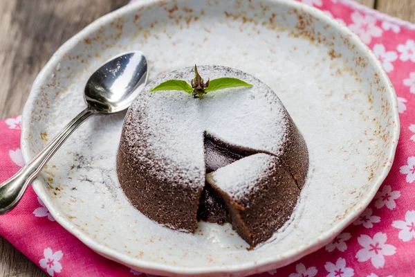 Bolo de lava de chocolate — Fotografia de Stock