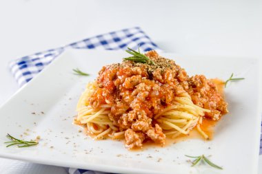 Domates soslu spagetti. 