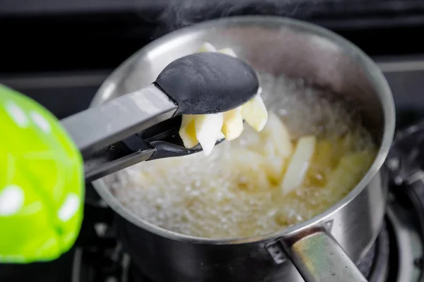 Batatas fritas fritas — Fotografia de Stock