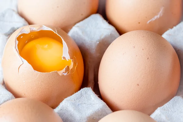 Eggs is broken — Stock Photo, Image