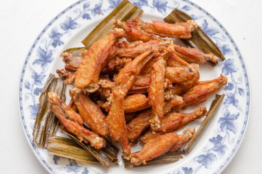 Arkadaş tavuk kızartma