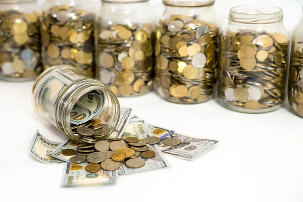 Sikke para kavanozdan dökülmesini yatay atış