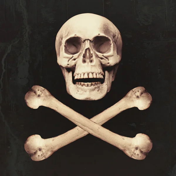 Kafatası ve kemiklerin Cadılar Bayramı için — Stok fotoğraf