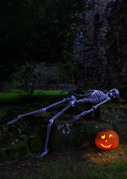 Skeleton With Pumpkin — Stock Photo, Image