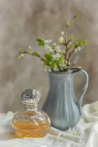 Antique Perfume Bottle — Stock Photo, Image