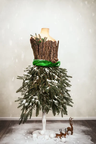 Feestelijke kerst Mannequin — Stockfoto