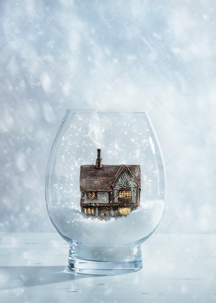 Snow Globe With Country Cottage