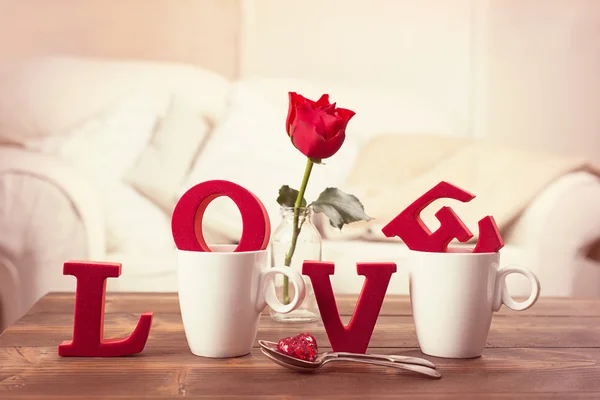 Sevgililer günü için kırmızı aşk mektupları