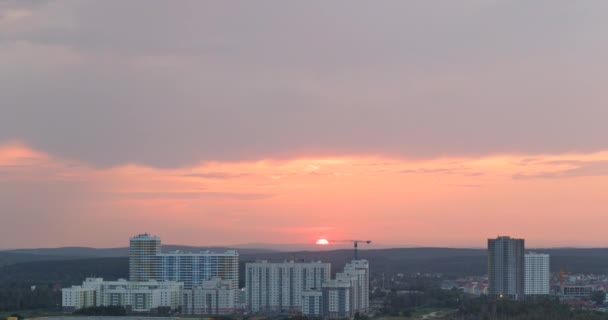 太阳在山后面 — 图库视频影像