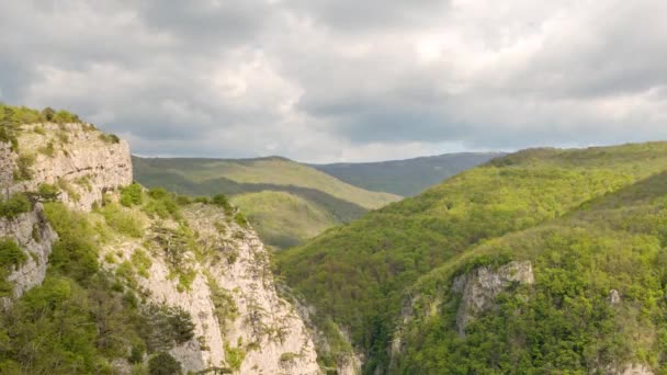 Nubes sobre el Gran Cañón de Crimea — Vídeos de Stock