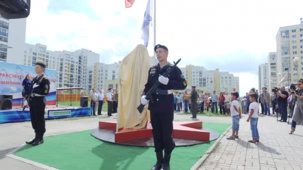 Abertura do monumento aos marinheiros — Vídeo de Stock