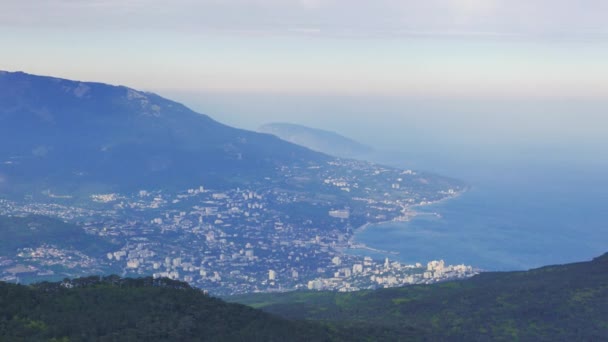 Yalta desde el Monte Ai-Petri — Vídeos de Stock