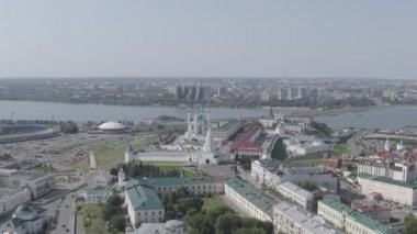 Kazan, Rusya. Kazan Kremlin 'in hava görüntüsü. 4K