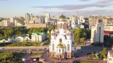 Dolly zoom. Rus, Rus, Rus ve Ekaterinburg topraklarındaki Azizler adına Kan Kilisesi. Video