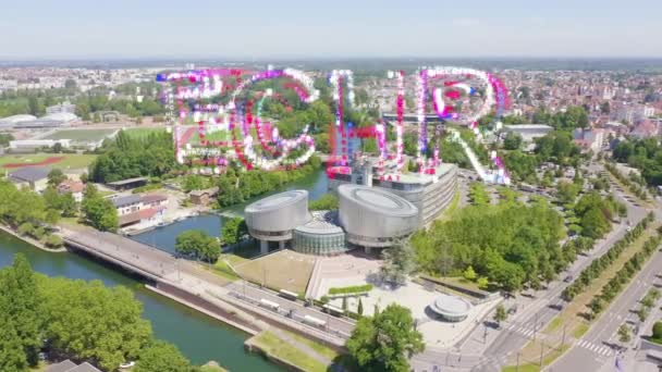 Strasburg, Francja. Kompleks budynków to Parlament Europejski, Europejski Trybunał Praw Człowieka, Pałac Europy. 4K — Wideo stockowe