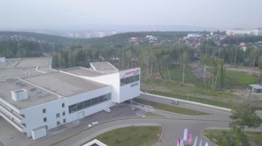 Rusya, Krasnoyarsk. Kış sporları müsabakası. SOPKA MÜZİK SORUŞTURUYOR. 4K