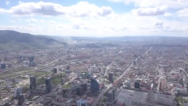 Mongolia, Ulán Bator. Panorama de la parte central de la capital desde el aire — Vídeos de Stock