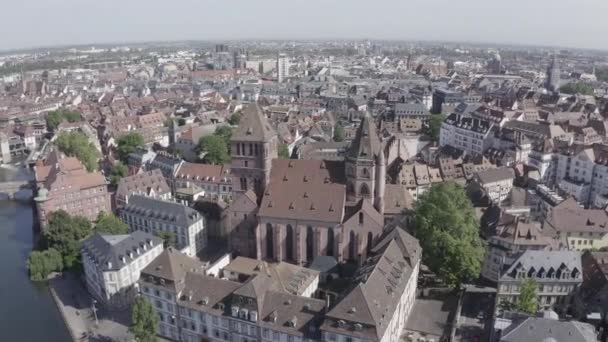 Straßburg, Frankreich. Thomaskirche, evangelische Kirche. 4K — Stockvideo