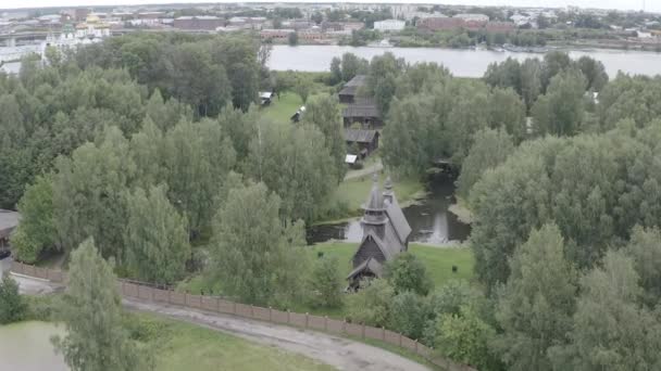 Rusia, Kostroma. Santísima Trinidad Monasterio Ipatievsky en Kostroma. 4K — Vídeo de stock