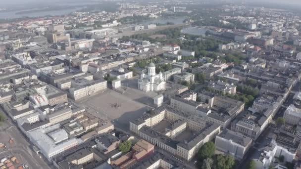 Helsinki, Finlandia. Centro de la ciudad vista aérea. Catedral de Helsinki. Plaza del Senado. 4K — Vídeos de Stock