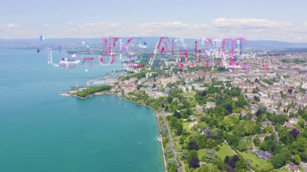 Lausanne, Suíça. Voo sobre a parte central da cidade. A costa do Lago de Genebra. 4K — Vídeo de Stock