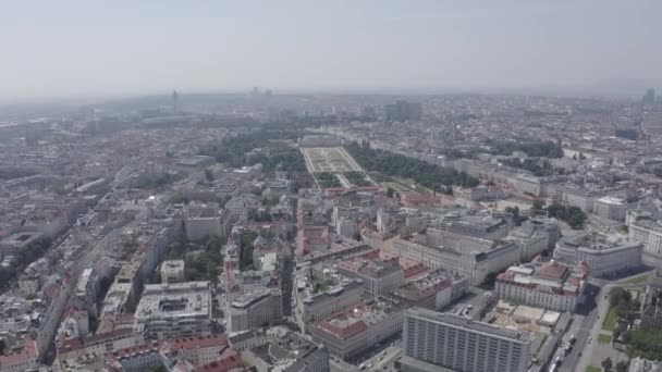 Wien. Allgemeines Panorama des historischen Teils der Stadt. 4K — Stockvideo