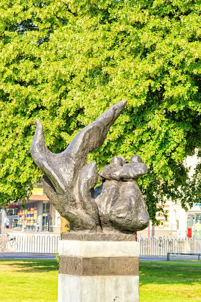 Amsterdam Juni 2019 Monument Voor Hel Vuur Amsterdam Een Bronzen — Stockfoto