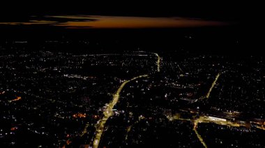 Ivanovo, Rusya. Ivanovo şehir merkezi üzerinde gece uçuşu, Hava Görüntüsü  