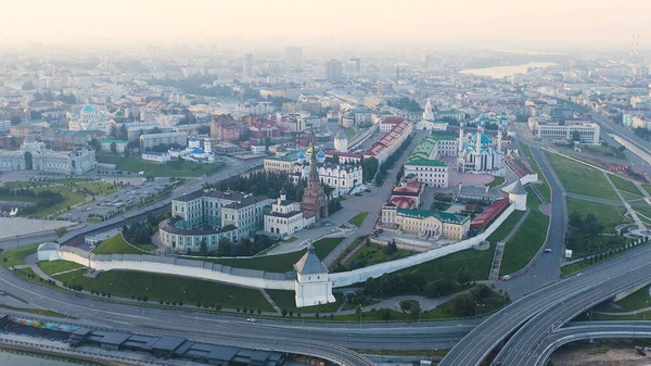 러시아 크렘린을 공중에서 것이다 Kazanka River Bankment Aerial View — 스톡 사진