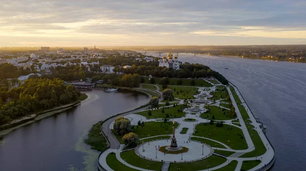 Jarosław Rosja Strelka Spit Kotos Wpada Rzeki Wołgi Zachód Słońca — Zdjęcie stockowe