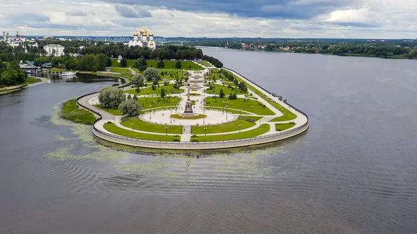 Yaroslavl Ryssland Strelka Spit Kotorosl Rinner Volga Floden Och Där — Stockfoto