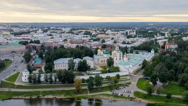 Ярославль Россия Ярославский Спасо Преображенский Монастырь Спасо Ярославский Монастырь Древний — стоковое фото