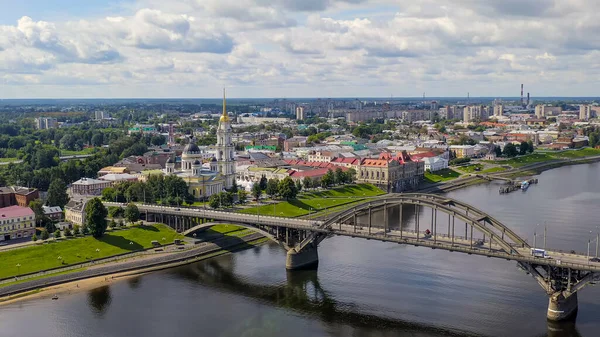 Rybinsk Rusya Rybinsk Köprüsü Volga Nehri Üzerindeki Köprü Rybinsk Şehrinde — Stok fotoğraf