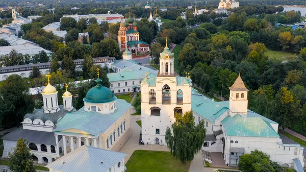 Yaroslavl Russie Beffroi Monastère Iaroslavl Spaso Preobrazhensky Monastère Spaso Iaroslavl — Photo