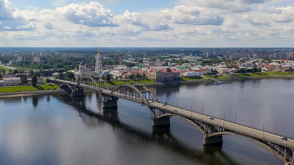 Рибінськ Росія Рибінський Міст Міст Через Волгу Розташований Місті Рибінськ — стокове фото