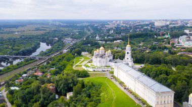 Rusya, Vladimir. Vladimir 'deki Dormition Katedrali (Assumption Cathedral) Rus Ortodoks Kilisesi Vladimir Metropolitanate Katedrali, Hava Görünümü  