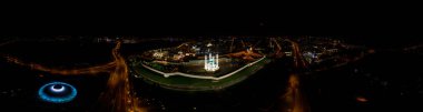 Kazan, Rusya. Kul Sharif Camii. Kazan Kremlin 'in hava görüntüsü. Gece vakti.