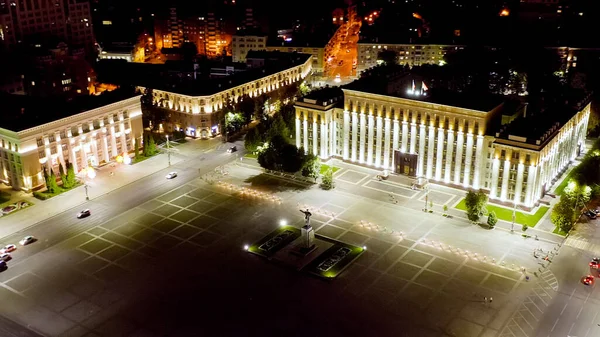 沃罗涅日 俄罗斯列宁广场4 沃罗涅日地区政府的建设 城市夜景 空中景观 — 图库照片