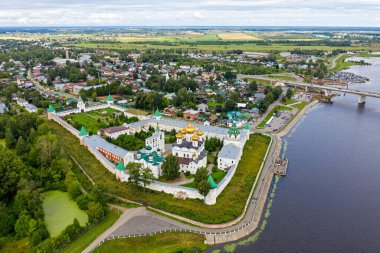 Rusya, Kostroma. Kostroma 'daki kutsal Trinity Ipatievsky Manastırı. Hava görünümü