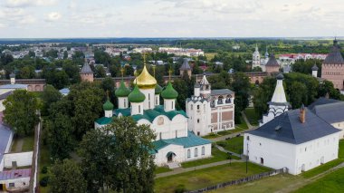 Suzdal, Rusya. Uçuş. Aziz Euthymius 'un Kurtarıcı Manastırı. Spaso-Evfimiev Manastırı 'ndaki Tanrı' nın Dönüşümü Katedrali, Havadan Bakış  