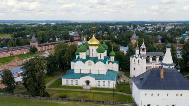 Suzdal, Rusya. Uçuş. Aziz Euthymius 'un Kurtarıcı Manastırı. Spaso-Evfimiev Manastırı 'ndaki Tanrı' nın Dönüşümü Katedrali, Havadan Bakış  