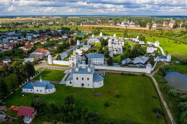 Suzdal, Rusya. Suzdal şehrinin kutsal koruma manastırı. Hava görünümü