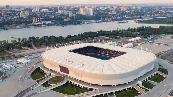 Rostov-on-Don, Rusya - 25 Ağustos 2020: Rostov Arena. Futbol stadyumu, Rostov-on-Don 'da futbol şampiyonası. Günbatımı Saati, Hava Görünümü  