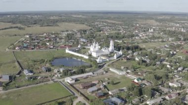 Pereslavl-Zalessky, Rusya. Nikitsky Manastırı - Rus Ortodoks Kilisesi 'nin Pereslavl Piskoposluğu Manastırı. 4K