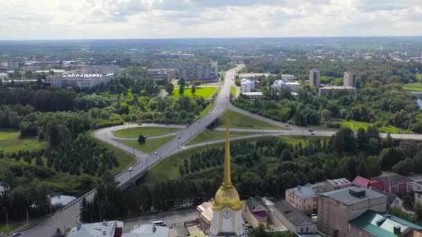 Rybinsk, Rusia. Catedral de Spaso-Transfiguración (Catedral de la Transfiguración del Señor) en Rybinsk. 4K — Vídeos de Stock